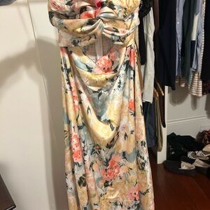 Hello Molly Strapless Floral Dress - Multicolor